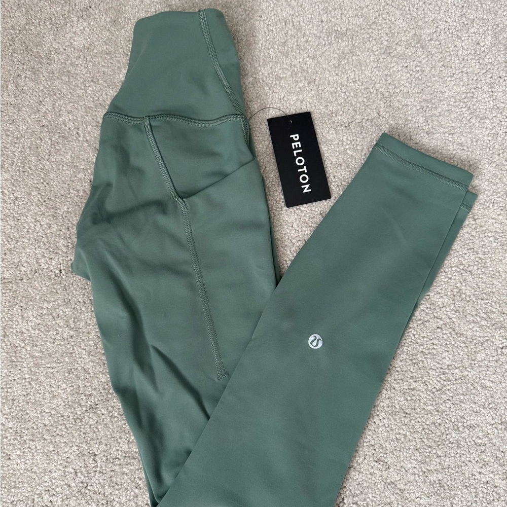 NWT Lululemon x Peloton Wundertrain HR 25” pocket leggings, Grey Eucalyptus sz 2